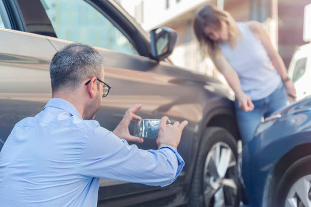 Professional Car Insurance Near Me technician working in Arlington, VA